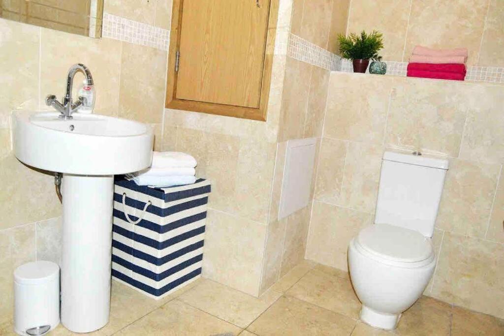 2 Bedrooms, 2 Bathrooms Stunning Penthouse City View Bradford  Luaran gambar